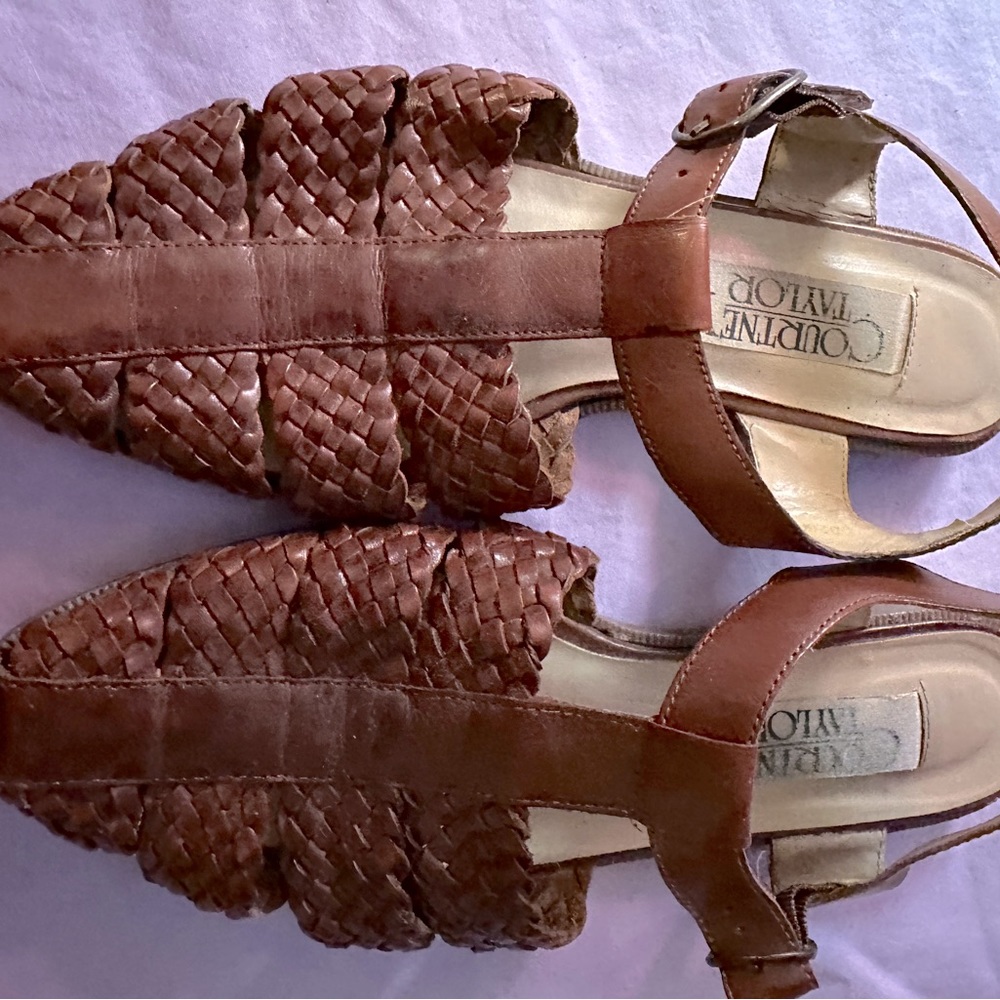 COURTNEY TAYLOR leather Sandals